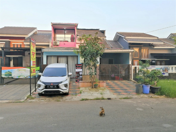 [043431] Jual Rumah 3 Kamar, 216m2 - Mustikajaya, Bekasi