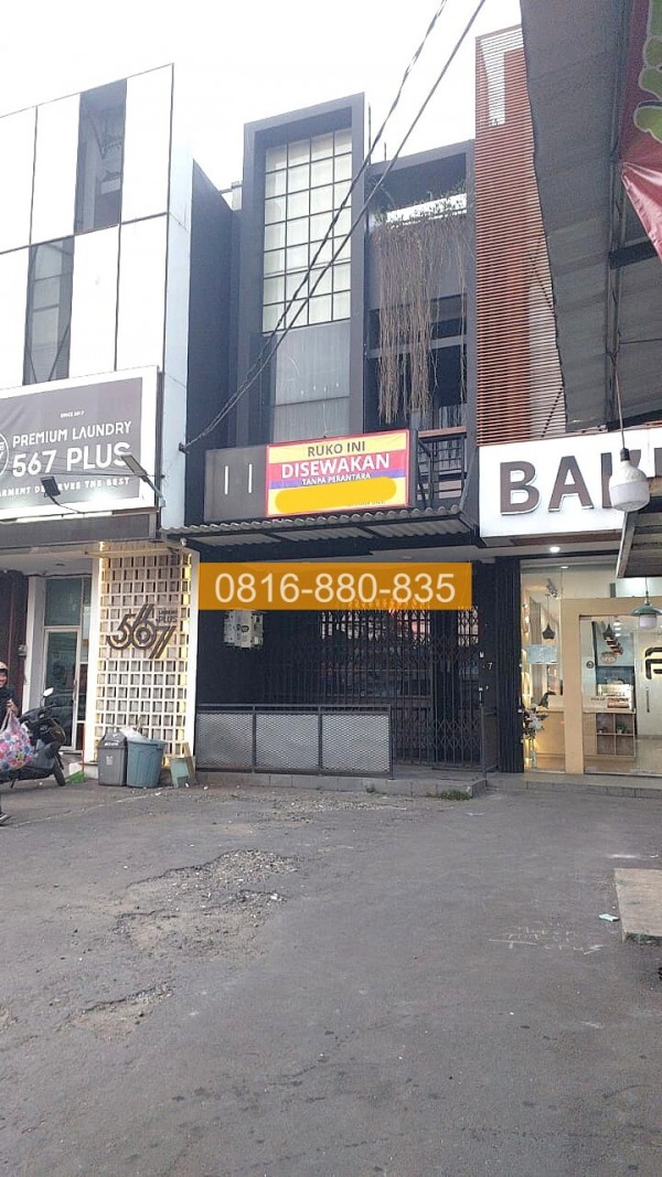 Ruko Disewakan di Condet Raya, Jakarta Timur 2 Lantai, Parkir Luas, Siap Pakai D8D9B6