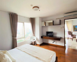 [97131E] Sewa Apartemen Permata Hijau Residences Jakarta Selatan - 3BR Furnished